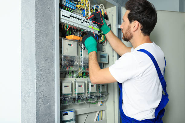 Best Emergency Electrician Near Me  in Woodburn, VA
